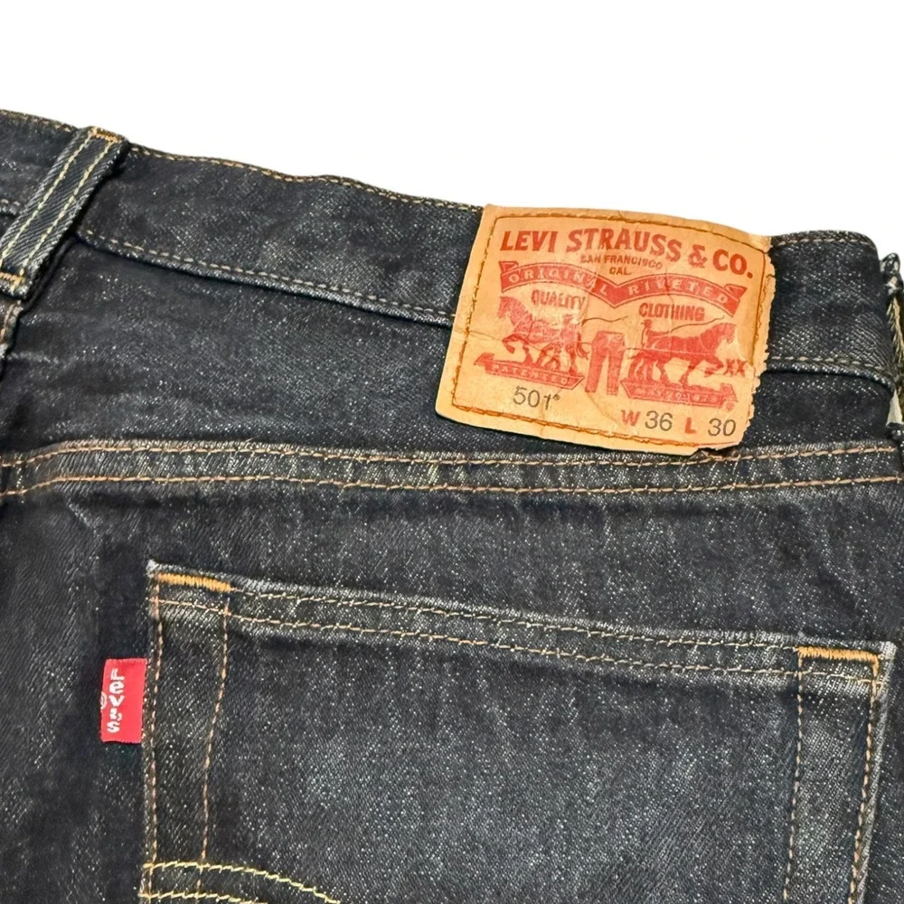 Levi's 501 Original Fit Men's Jeans W36 L30 Rigid Dark Indigo Denim Classic